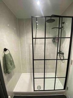 A modern and homely apartment - 1