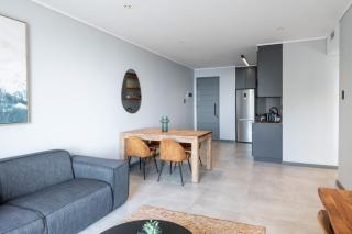 Luxury Bellagio 302 with Sea Views and Inverter - Durban - 4