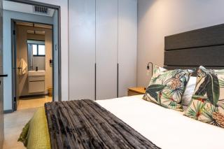 Luxury Bellagio 303 with Sea Views and Inverter - Durban - 6