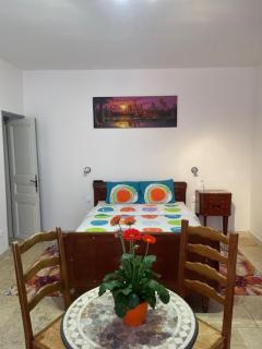 Chambre équipée Plain-Pied - 2 pers avec sdb wc privé - Hargeville - 7