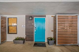 19 Feet to the Water - Luxury Oceanfront Home - Oceanside - 5