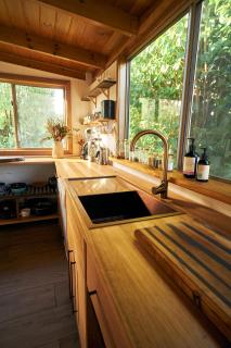 Mountain Retreat - Cabin vibes with outdoor baths - 3
