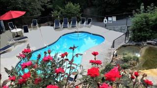22 in Gatlinburg! Free tickets to Dollywood & more! Resort Pool - 8