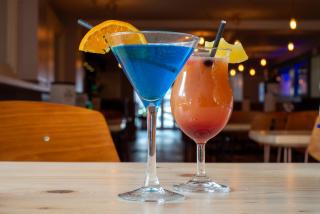 Hampton Hotel & restaurant - 1