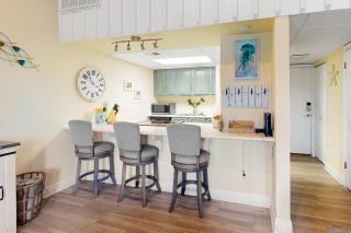Sand Dollar W202 - Pensacola Beach - 3