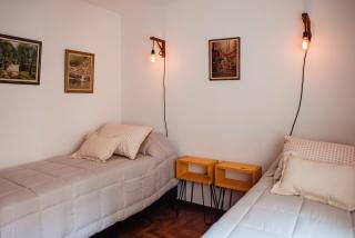 Cosy local artist's flat, central location - 4