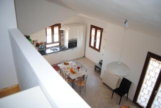 Villetta vista mare immersa nel verde - 4