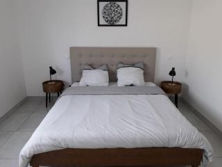 Maison neuve de standing 150 m2 - Croix-Chapeau - 9
