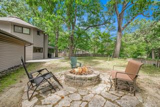 The Tulip Tree House - New Buffalo - 6