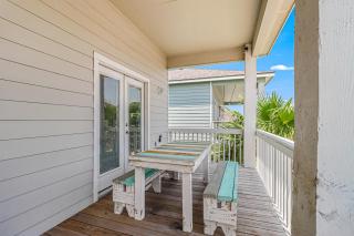 Barnacle Bay - Rockport - 8