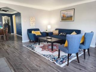 Large Central Homelike Townhome - Detroit - 0