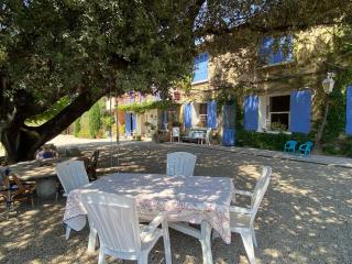 Holiday Home in Pertuis with pool - La Bastidonne - 4