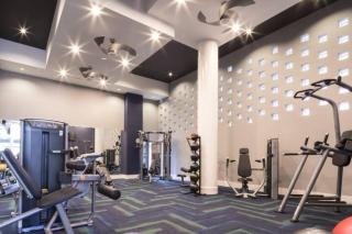 The Luxe -Highrise, Balcony, Year-round Pool, City View! - Atlanta - 4