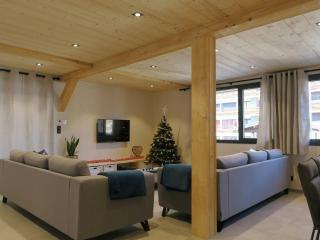 Chalet Luxueux aux Gets avec Jacuzzi, Proche des Pistes et du Centre, Idéal Familles et Groupes - FR-1-671-122 - Les Gets - 8