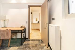 Serenity & Luxury - Elegant 2BR in Kifisia Center - 6