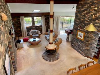 Stunning Clifftop Location - Mollymook - 5