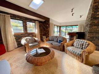 Stunning Clifftop Location - Mollymook - 9