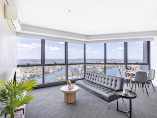 Skyline & Riverview Skyhigh Seduction Luxe Apt - 2