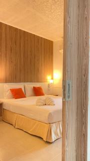 Laemsing Natural Beach Resort - 2