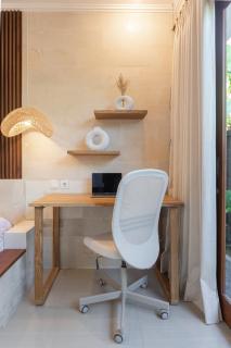 Designer Studio Emy Sanur - Sanur - 7