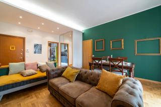 Central Perk - NEW @ Brescia - 1