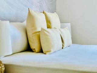 Canaryislandshost l Room - Playa Blanca - 5