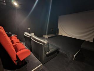 Maison de village, jacuzzi, salle cinéma - Valencin - 8