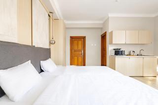 Piccolo Mondo by CityBookings - Bucharest - 1