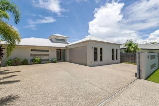 Harbour Drive Luxury in Bluewater Estate - Yorkeys Knob - 7