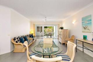 Alassio Poolside Resort - Palm Cove Beachfront Oasis - 3