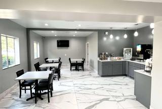 Ramada by Wyndham Lithia Springs Atlanta - 6