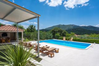 VILLA BEYBE with Jacuzzi, large private pool 50m2, BBQ,free WIFI, 3 bedrooms - Gata - 1