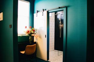 Rooms of Renown - The Enterprise Suite - Leeton - 7