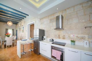 Valletta Waterfront Villa with Pool and Jacuzzi - 2