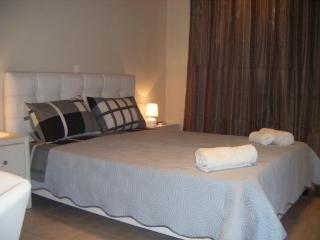 Paradise Apartments - 6
