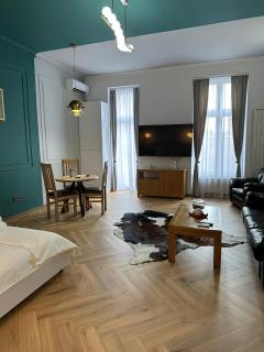 Oyster Flat Victoriei - Bucharest - 4