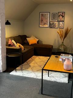 Pivoné Assebroek - 7