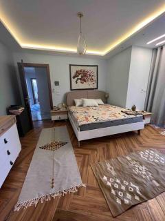Newly refurbished flat,Marble floors.Central Cairo - 4