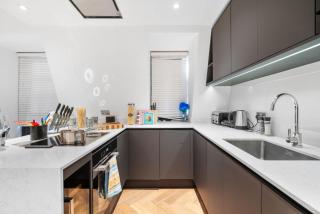 Stunning 1-Bedroom Penthouse in Marble Arch 72 - Londra - 2