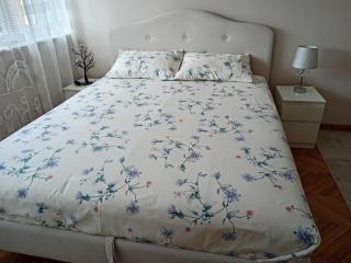 Red Square Apartment - Pirot - 6