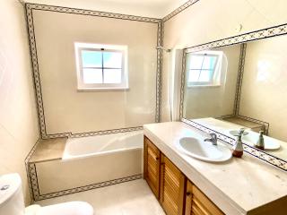 Villa in Praia D'el Rey, Beach & Golf Resort - 1