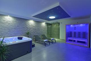 Guesthouse L&K SPA - Brinje - 0