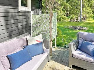 Holiday home DJURHAMN IV - Djurhamn - 1