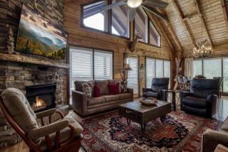 ERN858 - EAGLES ON HIGH - GREAT LOCATION! CLOSE TO ALL THE ACTION! cabin - 4