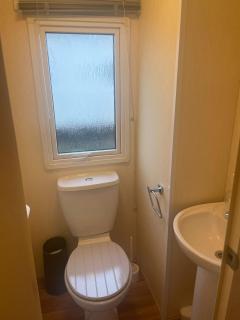 3 Bedroom Caravan - Maples 126, Trecco Bay - Newton - 7