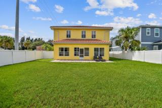 Tampa "Good Times" Private Large House With GameRoom - Sleeps 12, 4bdr, 3bth, Great Location, Quiet Community, Backyard - Tampa - 3