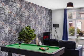 Exquisite London Home - Parking - Sleeps 10 - Dagenham - 3