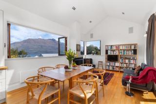Upper Gardens - only a 4 minute walk to town - Queenstown - 2