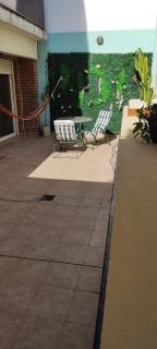 Céntrico y amplio apartamento a pasos del metro - Buenos Aires - 4