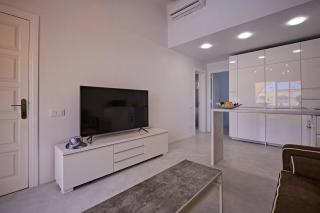 Stylish Apartment Tisalaya 40 By Pride Holiday Rentals - Maspalomas - 4